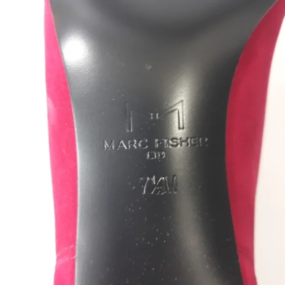 Marc Fisher Red Heeled Boots with Rinestone Buckle Size 7.5 NEW - Picture 5 of 8
